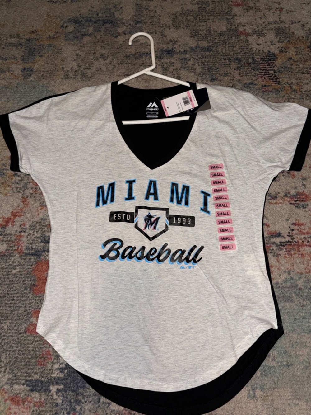 Miami Marlins Baseball V-Neck Tee - Light heather Gray & Black